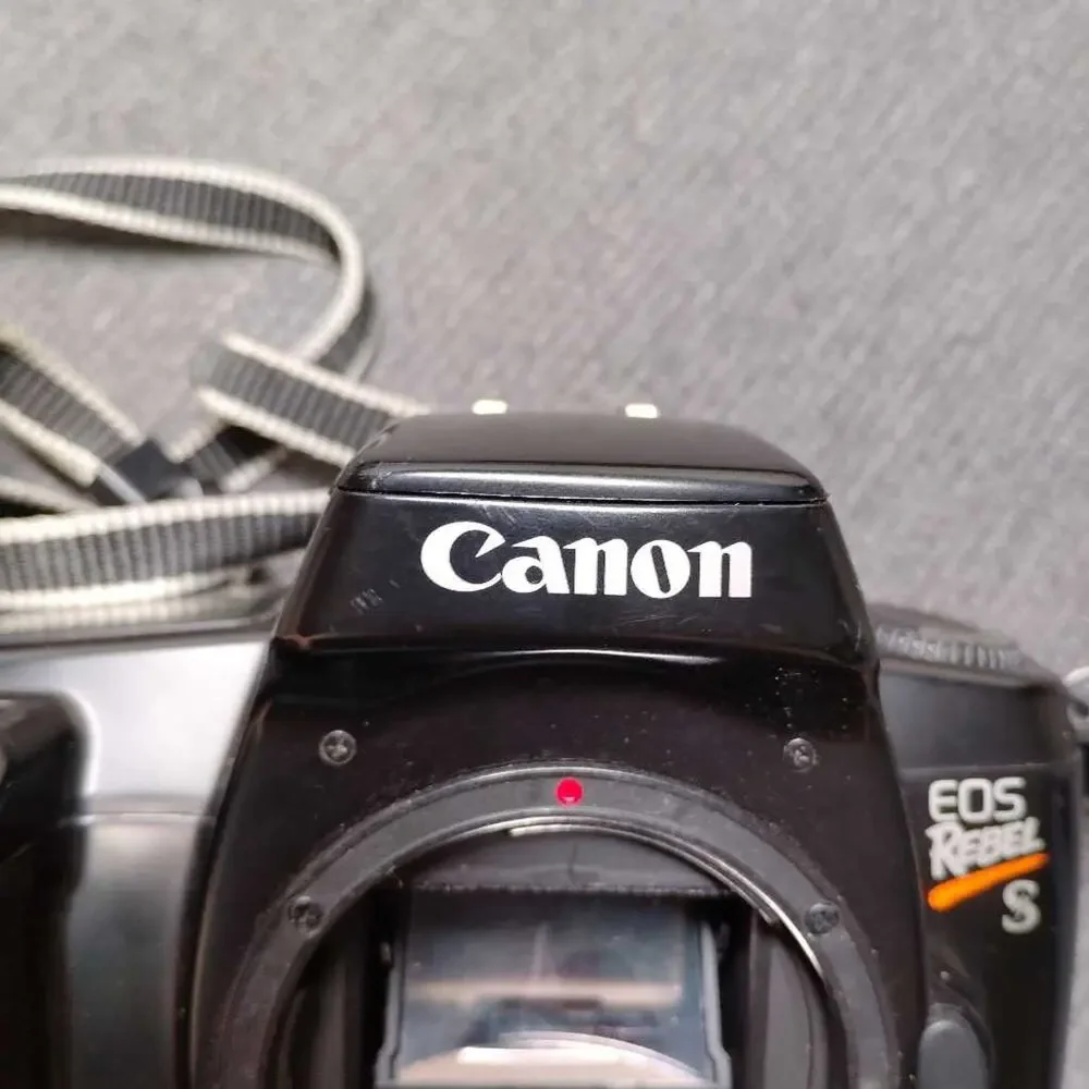 Canon EOS Rebel S 35mm Film SLR Camera Body w Strap Untested AsIs